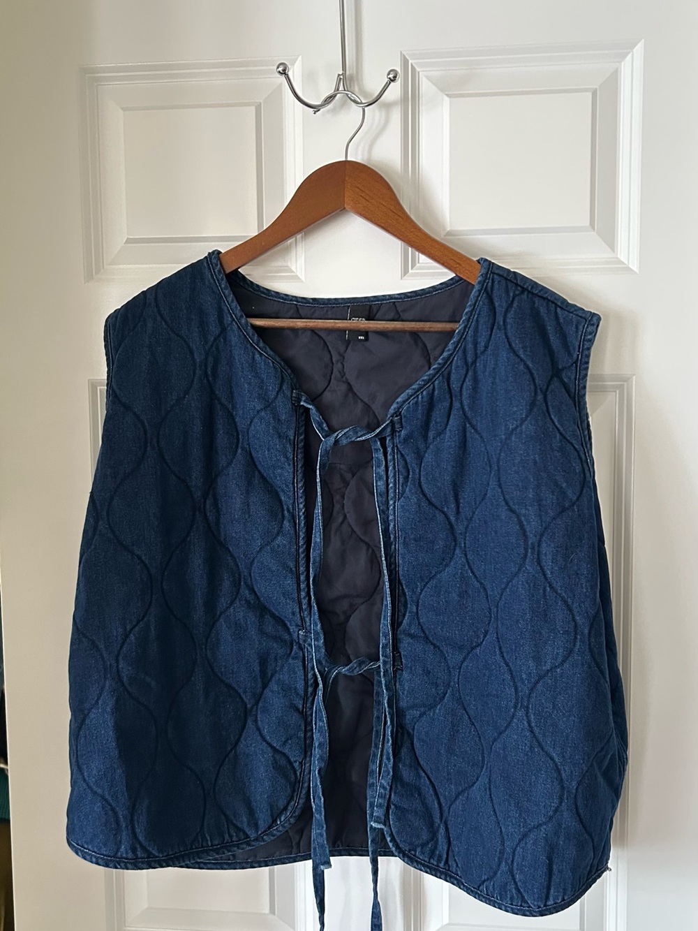 Cider Quilted Denim Vest in Navy Blue